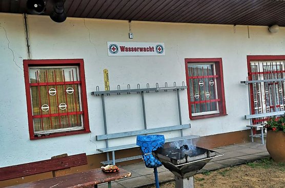 Letztes Abbaden am Bebraer Teich (Foto: privat)