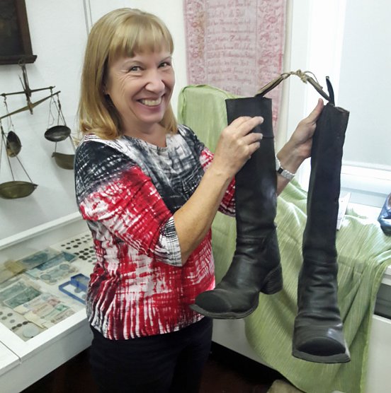 Es ist nicht leicht, einen Faden zu spinnen (Foto: Ingo Linsel)