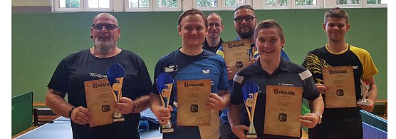 Der TTC Oberbösa lässt nichts anbrennen (Foto: Stefan Böttcher) Der TTC Oberbösa lässt nichts anbrennen (Foto: Stefan Böttcher)