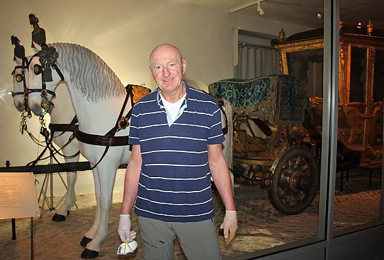 "TÜV" für Goldene Kutsche (Foto: Karl-Heinz Herrmann) "TÜV" für Goldene Kutsche (Foto: Karl-Heinz Herrmann)