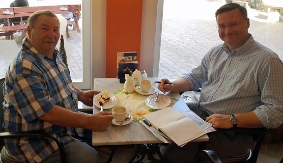 Im Gespr&auml;ch� (Foto: Stefan Schard)