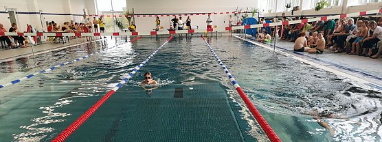 Kreisjugendspiele im Schwimmen durchgeführt (Foto: Lothar Girschele) Kreisjugendspiele im Schwimmen durchgeführt (Foto: Lothar Girschele)