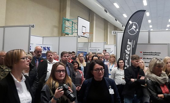 Morgen Jobbörse (Foto: Karl-Heinz Herrmann) Morgen Jobbörse (Foto: Karl-Heinz Herrmann)