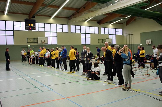 10. Adventsturnier im Bogenschießen gut besetzt (Foto: Karl-Heinz Herrmann) 10. Adventsturnier im Bogenschießen gut besetzt (Foto: Karl-Heinz Herrmann)