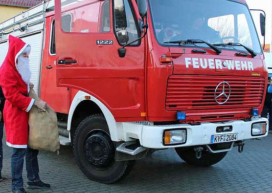 12. Nikolausfest in Jecha (Foto: Karl-Heinz Herrmann)