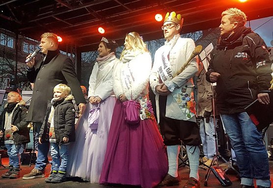 Rückblick auf den Frankenhisser Weihnachtsmarkt 2019! (Foto: Peter Möbius) Rückblick auf den Frankenhisser Weihnachtsmarkt 2019! (Foto: Peter Möbius)