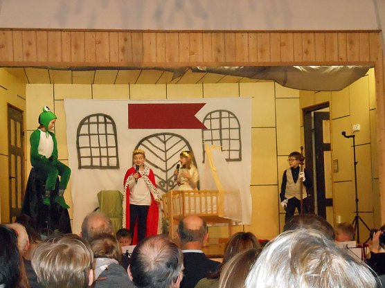 Weihnachtsmarkt in Udersleben (Foto: Heimatverein)