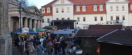 Des Kaisers neue Kleider und mehr (Foto: Karl-Heinz Herrmann) Des Kaisers neue Kleider und mehr (Foto: Karl-Heinz Herrmann)