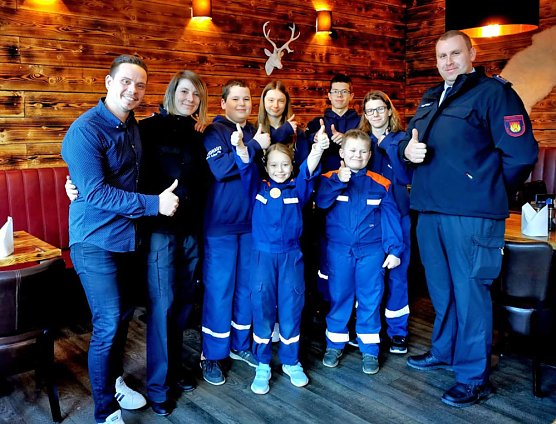 Spenden&uuml;bergabe an das Kinderhospiz Tambach-Dietharz (Foto: Lisa Sch&auml;fer)