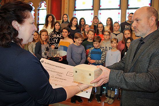 Großartiges Ergebnis bei Weihnachtskonzerten (Foto: Karl-Heinz Herrmann) Großartiges Ergebnis bei Weihnachtskonzerten (Foto: Karl-Heinz Herrmann)