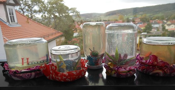 Schneekugeln (Foto: Museum Bad Frankenhausen) Schneekugeln (Foto: Museum Bad Frankenhausen)