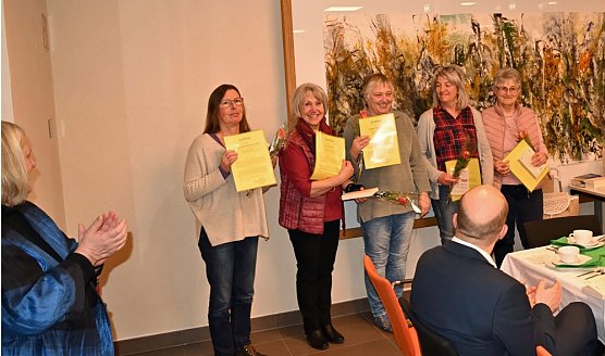 Vorbereitung zur Hospizarbeit (Foto: Hospiz) Vorbereitung zur Hospizarbeit (Foto: Hospiz)