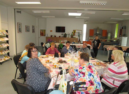 Bücherbörse in Artern (Foto: Freizeitzentrum Artern) Bücherbörse in Artern (Foto: Freizeitzentrum Artern)
