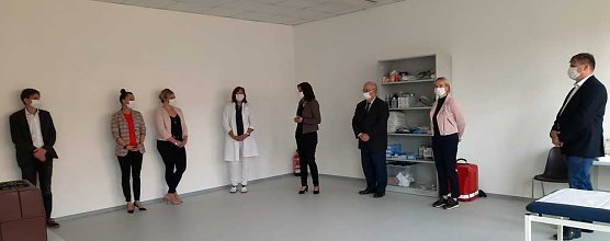 Infektionspraxis heute in Bad Frankenhausen &uuml;bergeben (Foto: Karl-Heinz Herrmann)