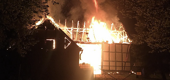 Scheune ausgebrannt (Foto: S. Dietzel)