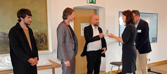 Preisträger des Wettbewerbs Entwicklung Kyffhäuser-Areal ermittelt (Foto: Karl-Heinz Herrmann) Preisträger des Wettbewerbs Entwicklung Kyffhäuser-Areal ermittelt (Foto: Karl-Heinz Herrmann)