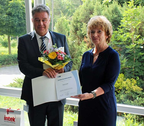30 Jahre Intek GmbH in Sondershausen � Eine Tradition mit Zukunft! (Foto: Karl-Heinz Herrmann)