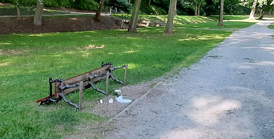 Vandalismus geht weiter (Foto: privat) Vandalismus geht weiter (Foto: privat)