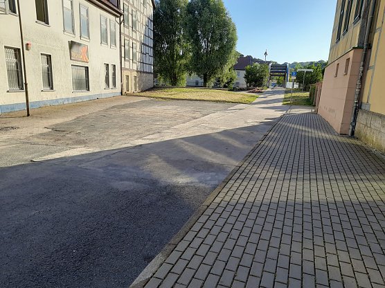 Stolperfallen beseitigt (Foto: Karl-Heinz Herrmann) Stolperfallen beseitigt (Foto: Karl-Heinz Herrmann)