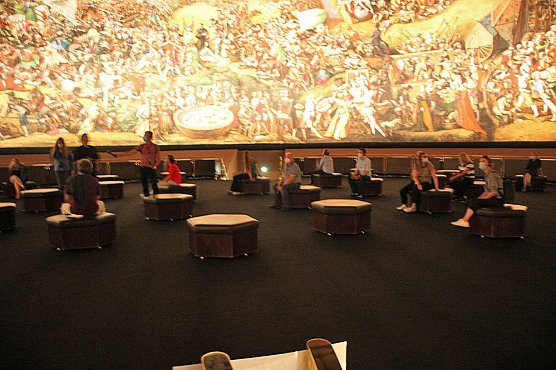 Im Fokus Kyffh&auml;usertdenkmal und Panorama Museum (Foto: Karl-Heinz Herrmann)