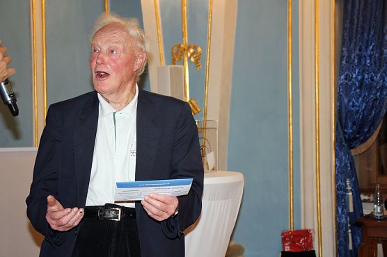 Ehrung der Sportlerinnen und Sportler bei 24. Sportgala (Foto: Karl-Heinz Herrmann)