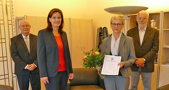 Neue Verwaltungsgemeinschaftsvorsitzende (Foto: Landratsamt Kyffhäuserkreis) Neue Verwaltungsgemeinschaftsvorsitzende (Foto: Landratsamt Kyffhäuserkreis)