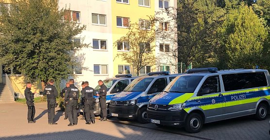 Polizeieinsatz in der Güntherstraße (Foto: S.Dietzel) Polizeieinsatz in der Güntherstraße (Foto: S.Dietzel)