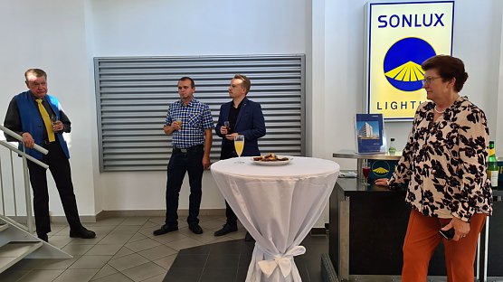 Besichtigung der Firma SONLUX Sondershausen durch die MIT (Foto: Holger Klein) Besichtigung der Firma SONLUX Sondershausen durch die MIT (Foto: Holger Klein)