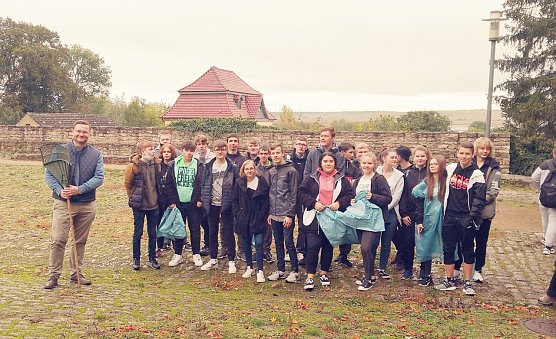 Ebelebener Sch&uuml;ler sammelten M&uuml;ll (Foto: Stefan Schard)