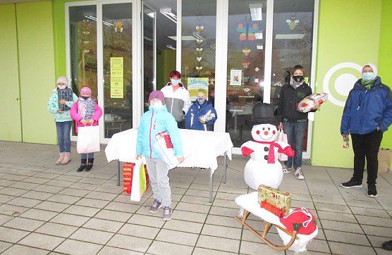 Schirmherrin Frau Sabine Br&auml;unicke - Amtsleiterin Jugend- und Sozialamt des LRA � Kyffh&auml;userkreis. (Foto: Kinder- und Jugendf&ouml;rderverein Artern)