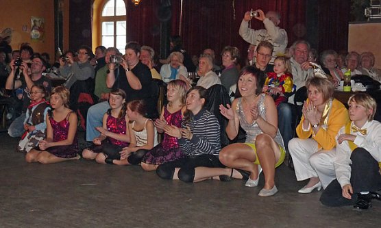 Senioren-Fasching Stocksen (Foto: Karl-Heinz Herrmann) Senioren-Fasching Stocksen (Foto: Karl-Heinz Herrmann)