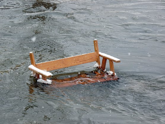 Beobachtungsposten f&uuml;r Enten? (Foto: Karl-Heinz Herrmann)