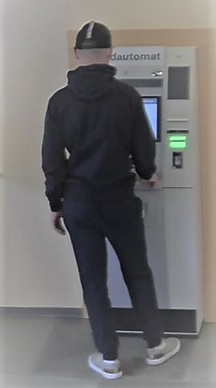 Gesuchter vermutlicher Betrüger (Foto: PI NDH) Gesuchter vermutlicher Betrüger (Foto: PI NDH)