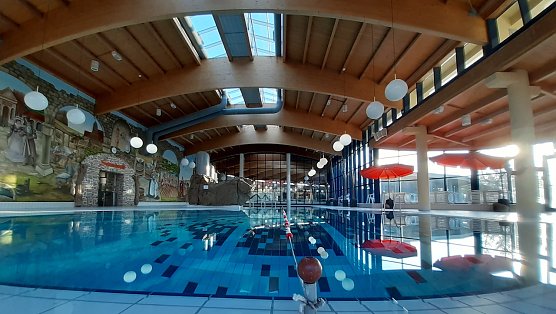 Endlich wieder er&ouml;ffnet - die Kyffh&auml;usertherme (Foto: Kyffh&auml;usertherme Bad Frankenhausen)