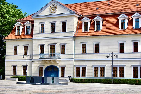 Wochenmarkt vom 3. bis 13. August ausgesetzt (Foto: Archiv-emw) Wochenmarkt vom 3. bis 13. August ausgesetzt (Foto: Archiv-emw)