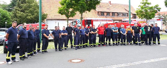 Katastrophensch&uuml;tzer aus dem Kyffh&auml;userkreis fahren zum den Flutopfern nach Ahrweiler (Foto: Antje Mund)