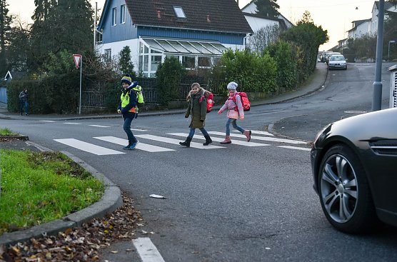 Achtung, Schulanfang - am Montag geht es f&uuml;r Th&uuml;ringens Sch&uuml;lerinnen und Sch&uuml;ler wieder los (Foto: ADAC)