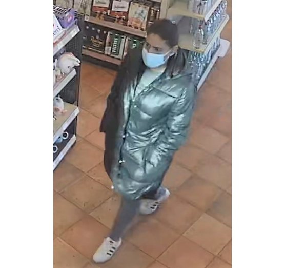 Wer erkennt diese Frau? (Foto: Landespolizeiinspektion Nordhausen)