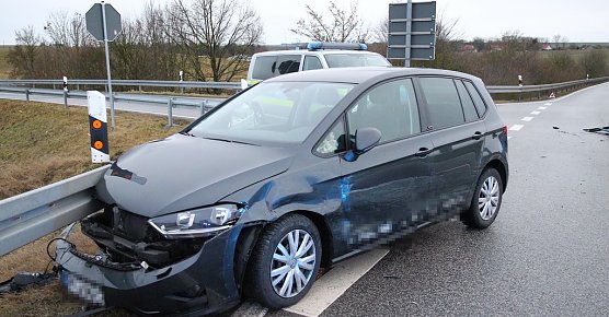 Unfall an der Kreuzung Thalebra (Foto: S.Dietzel) Unfall an der Kreuzung Thalebra (Foto: S.Dietzel)