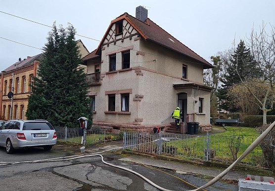 Verpuffung in Bad Frankenhausen (Foto: Feuerwehr Bad Frankenhausen) Verpuffung in Bad Frankenhausen (Foto: Feuerwehr Bad Frankenhausen)