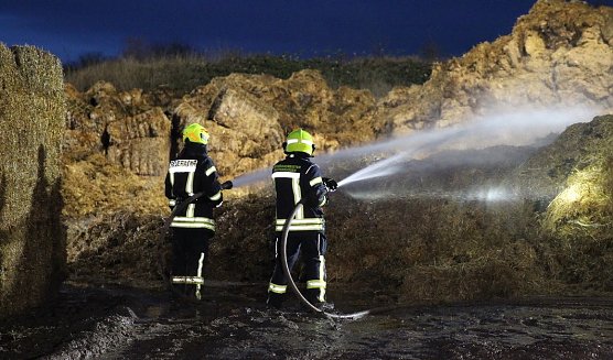Zweiter brand binnen. weniger Stunden in Niedertopfstedt (Foto: S.Dietzel)