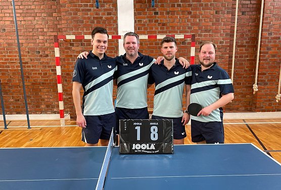 MTV II sichert sich in Schernberg den Aufstieg in letzen Saisonspiel (Foto: Rene´ Konschak) MTV II sichert sich in Schernberg den Aufstieg in letzen Saisonspiel (Foto: Rene´ Konschak)