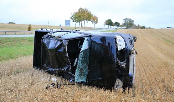 Unfall heute Vormittag auf der B 249 (Foto: S.Dietzel) Unfall heute Vormittag auf der B 249 (Foto: S.Dietzel)