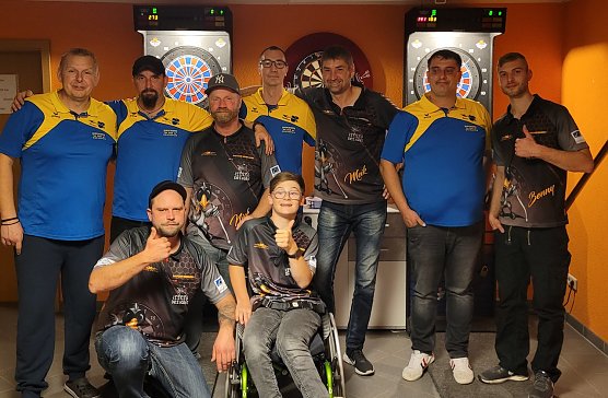 Saisonstart der Dartchaoten Oberspier (Foto: Thomas Peglov)