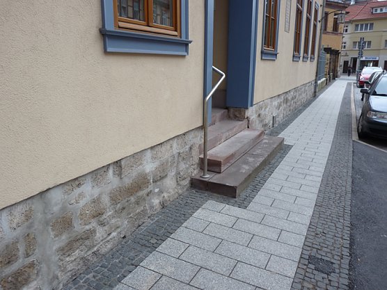 Thema Kippen (Foto: Karl-Heinz Herrmann) Thema Kippen (Foto: Karl-Heinz Herrmann)