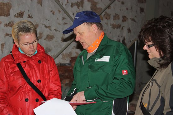 Steinke in Cruciskirche (Foto: Wahlkreisbüro Steinke) Steinke in Cruciskirche (Foto: Wahlkreisbüro Steinke)
