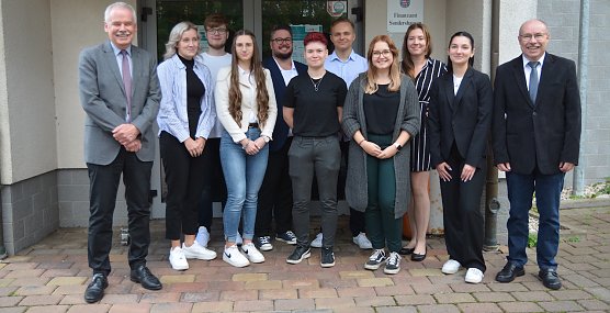 Neue Anw&auml;rterinnen und Anw&auml;rter beim Finanzamt Sondershausen (Foto:  Thomas Weituschat)