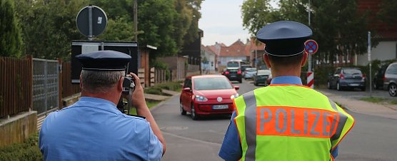Geschwindigkeitskontrolle in Nordhausen, Archivbild (Foto: agl) Geschwindigkeitskontrolle in Nordhausen, Archivbild (Foto: agl)