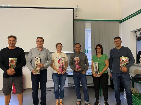 Der neue Vorstand des ESSV:  v.l. Nick Siegel, Marco Bartsch, Anke Siegel, Thomas Stier, Doreen Bartsch, Lars Lehmert, nicht im Bild: Kathleen Brauer, Heidrun Ludwig, Dr. Udo Heurich  (Foto: Marco Bartsch)