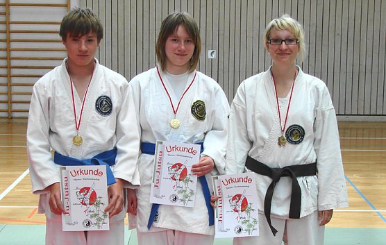 Erfolge Karate-Verein (Foto: Werner Bank)